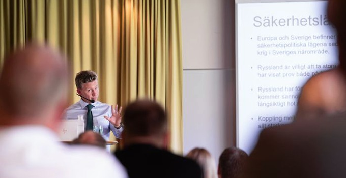 Pål Jonsson talar