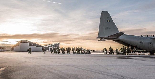 Hangarflygplan på Gotland.